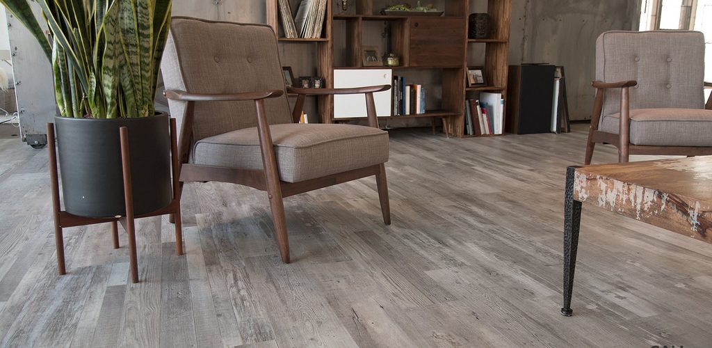 Vinyl flooring | Custom Carpet Centers