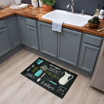 Kitchen flooring | Custom Carpet Centers