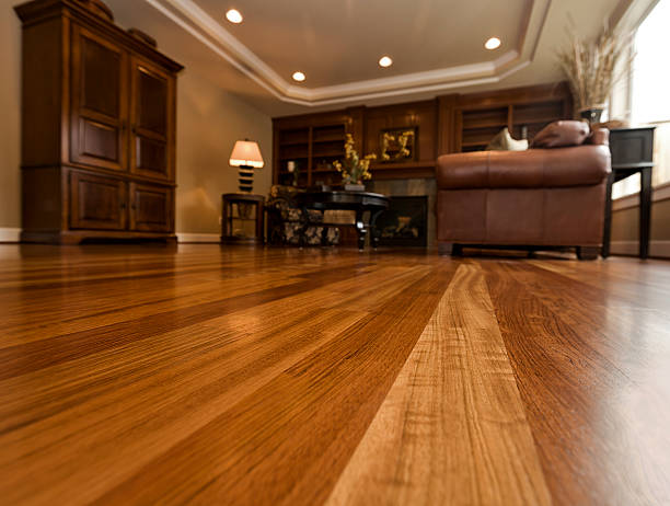 Hardwood flooring | Custom Carpet Centers