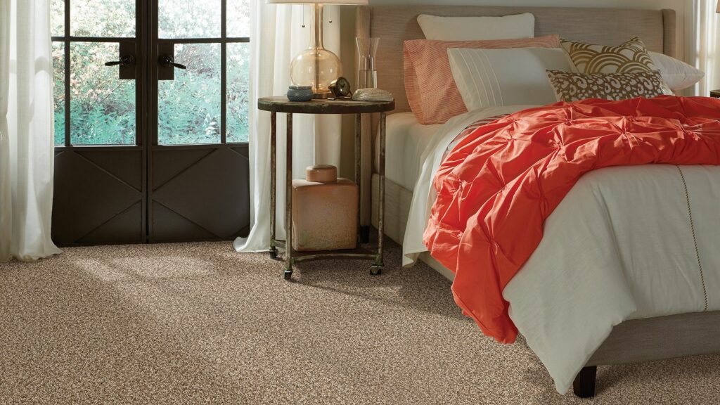 Bedroom flooring | Custom Carpet Centers